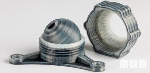 Markforged發布新一代碳纖維3D打印機Mark Two，加速3D打印基礎材料市場擴張